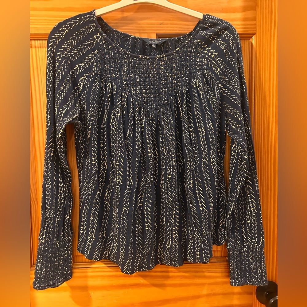 Lucky Brand Navy Top🌸